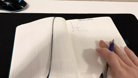 Step-sis discreetly sucks my dick🍆 during my study session