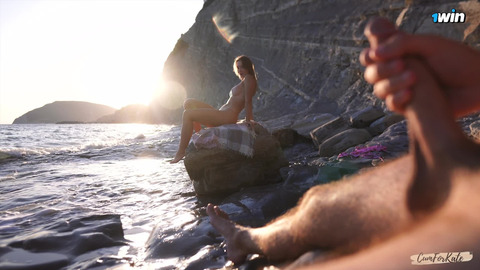 Dick🍆 Flash Nudist Beach: Stranger Joined In & Fulfilled My orgasm💦