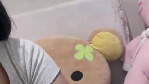 GADIS Ini Bayar Kost dengan Memek Tirus