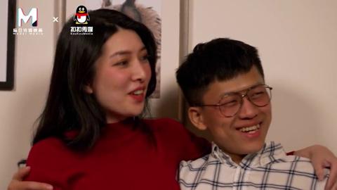 2 Asian Plumpasses Exchanging Husbands - Slim Japanese and Delicate Thai Amateurs Enjoying Swinger Fun
