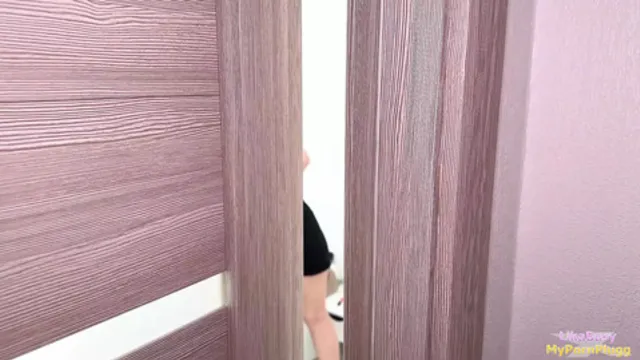 My ex stopped by to grab her things and I gave her a tough fuck - LikaBusy