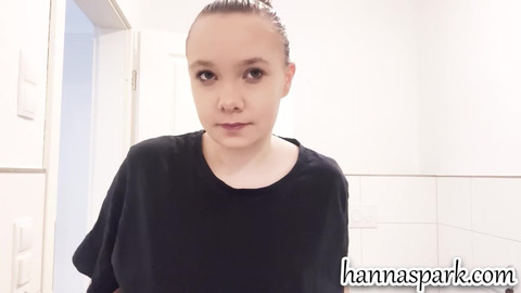 18 yo blond teen fucks herself with bottle