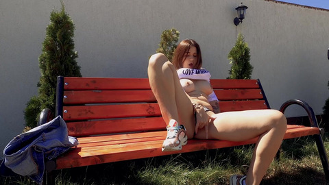 Hot teen outdoor squirting