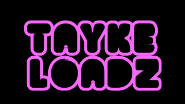 Teen BubbleButt Gets Surprise Creampie with Fake Pullout Cumshot