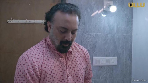 Jane-Anjane-Mein-(2021)-Hindi-Season-04-Episodes-1-To-2-ULLU-WEB-Series