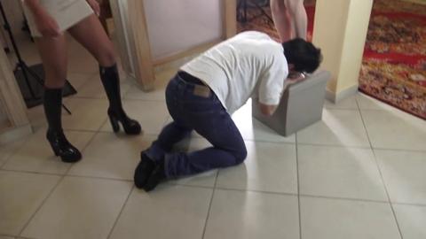 Raunchy blonde roughed up by aggressive studs in an orgiastic 83-minute frenzy