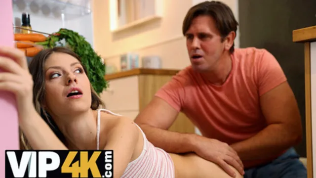 STUCK4K  Guy arrives to assist cute girl &mdash;  they end up in a hot session