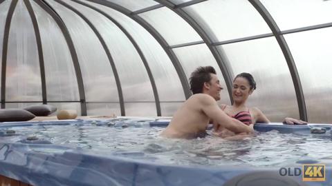Ripe mistress books intimate rendezvous at elderly gent's steamy hot tub haven