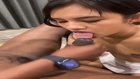 Dirty Delia Sucked BBC Dick🌭 Raw on Her First Time