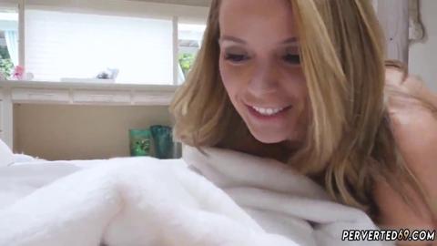Tiny married woman sprays hot sex juice everywhere when stepmom isn't looking at pristine nipples