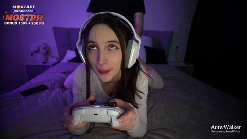 Stepsister's Sloppy Sucking And Slamming Session With Gamer's Boner Star