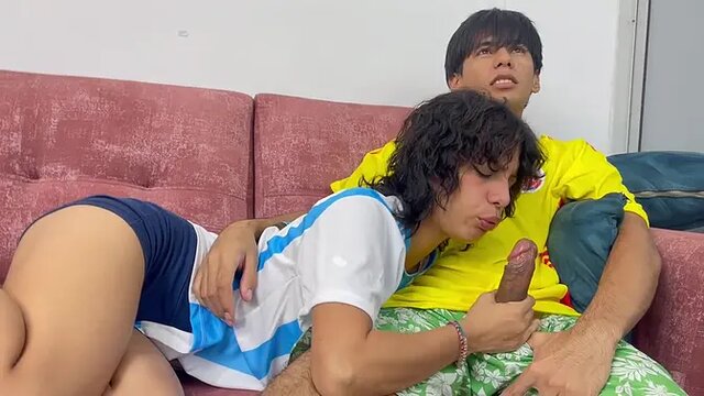 Amateur sexy Latina gets pounded and cums in her brother-in-law